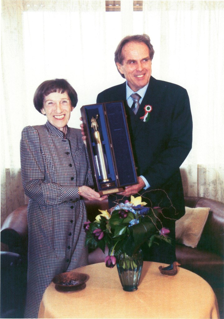 Díjai és elismerései